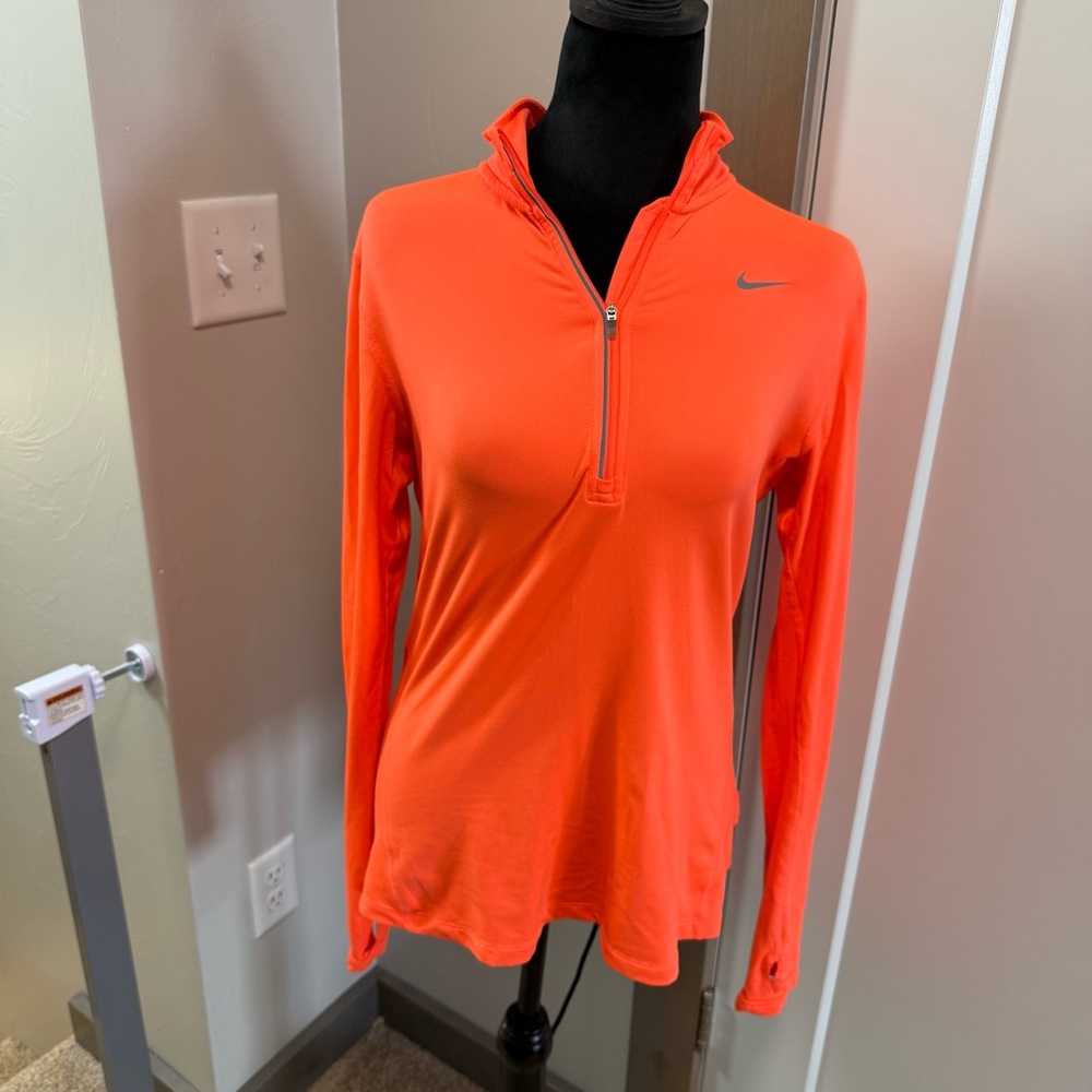Nike Dri-Fit Women’s Coral Orange 1/4 Zip Stretch Yoga Athleisure Sweatshirt S